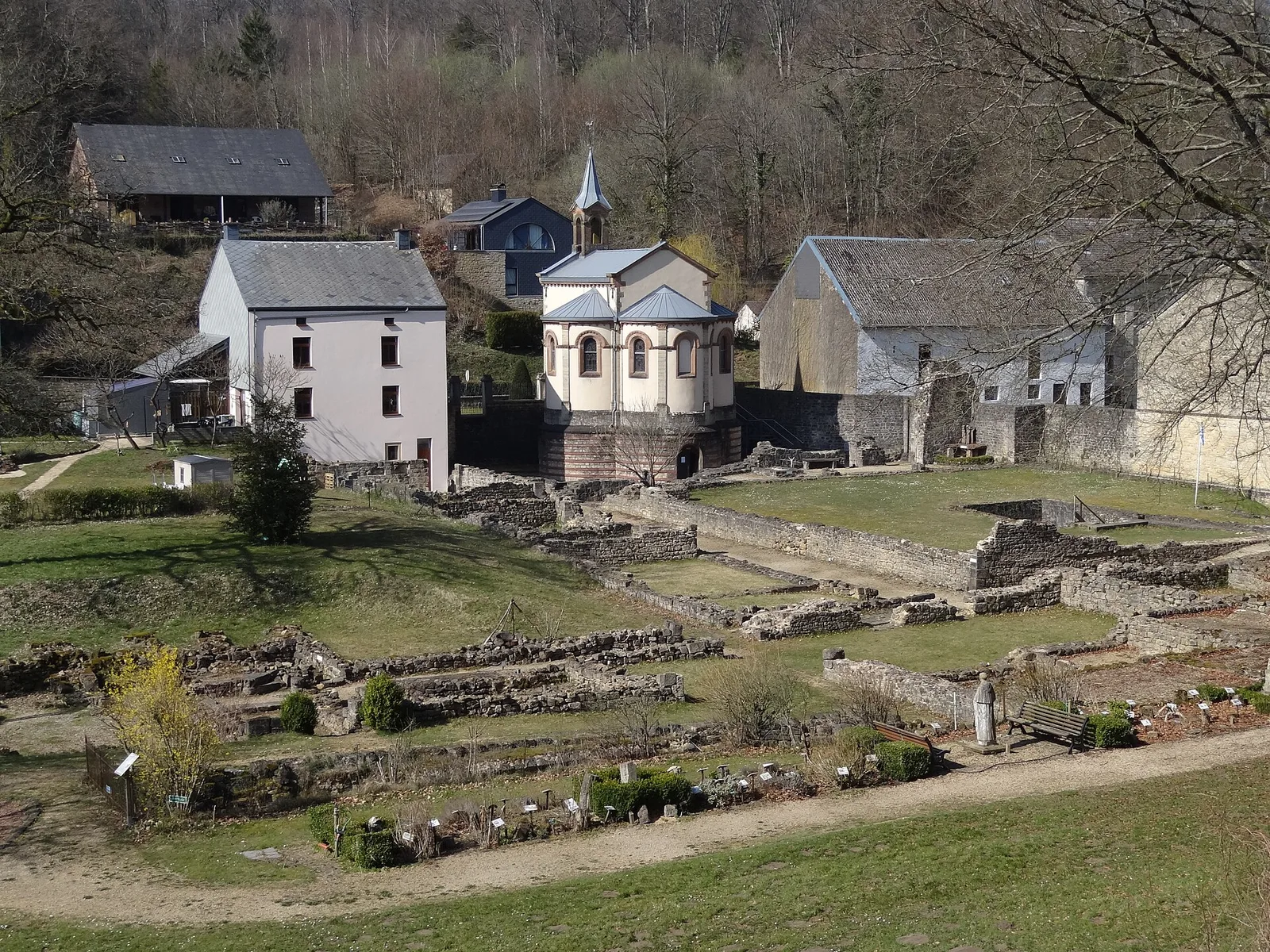 abbaye de Clairefontaine