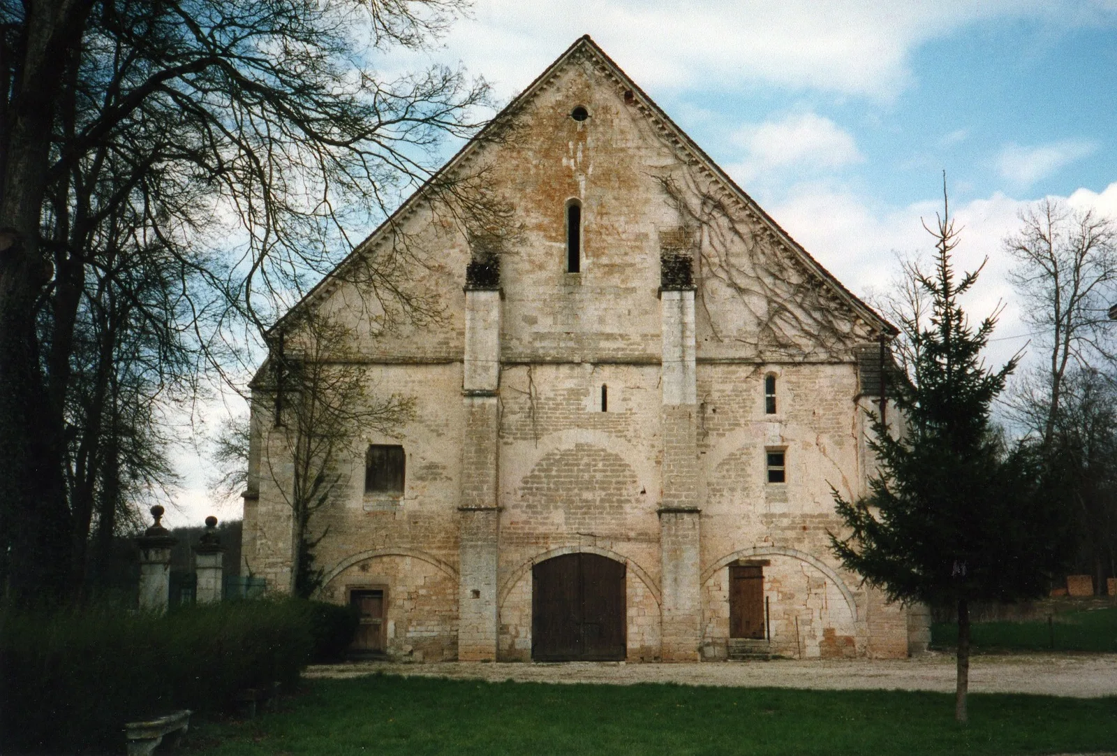 abbaye de Longuay