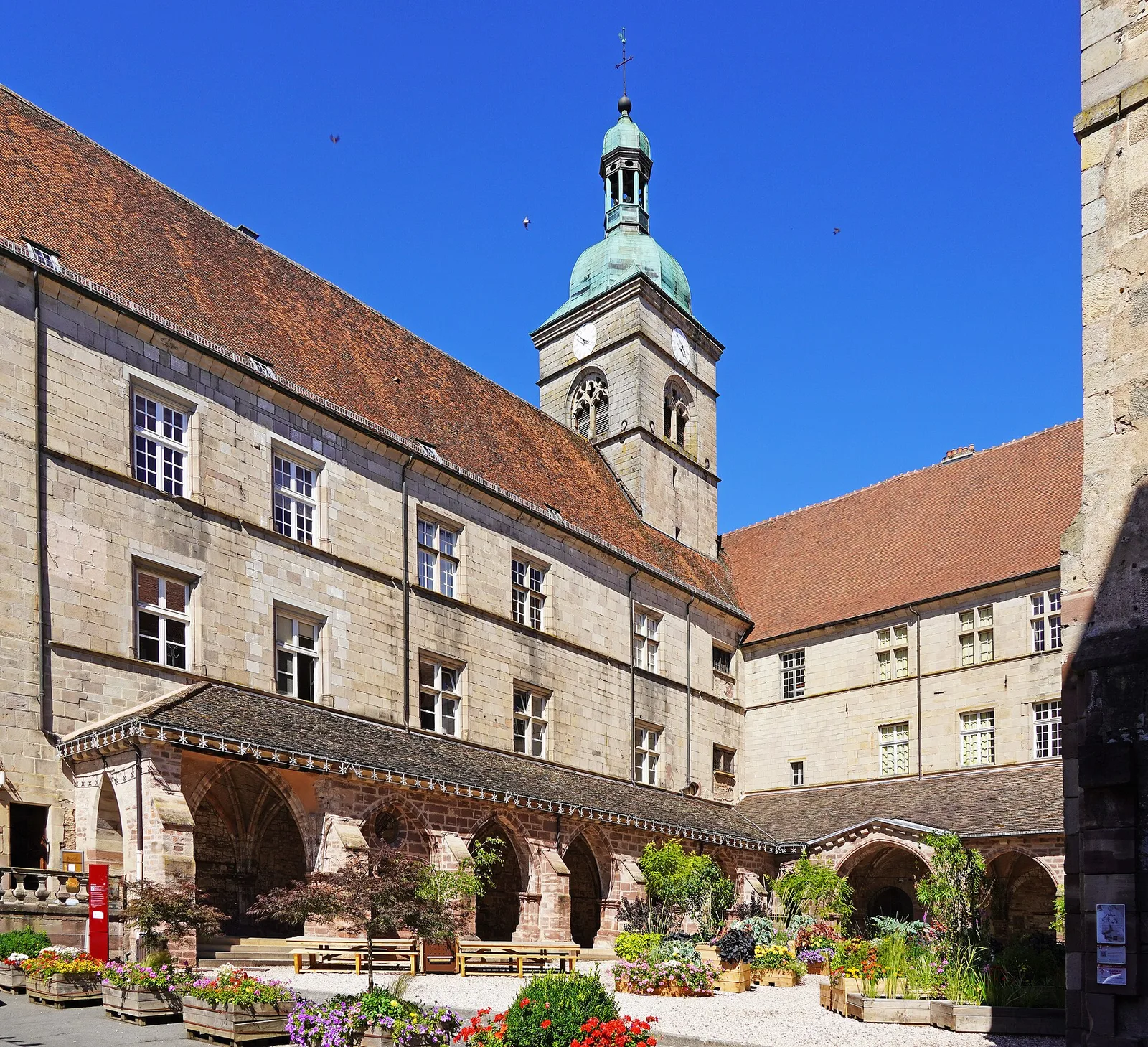 abbaye de Luxeuil
