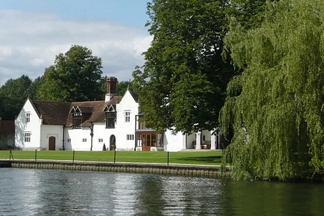 abbaye de Medmenham