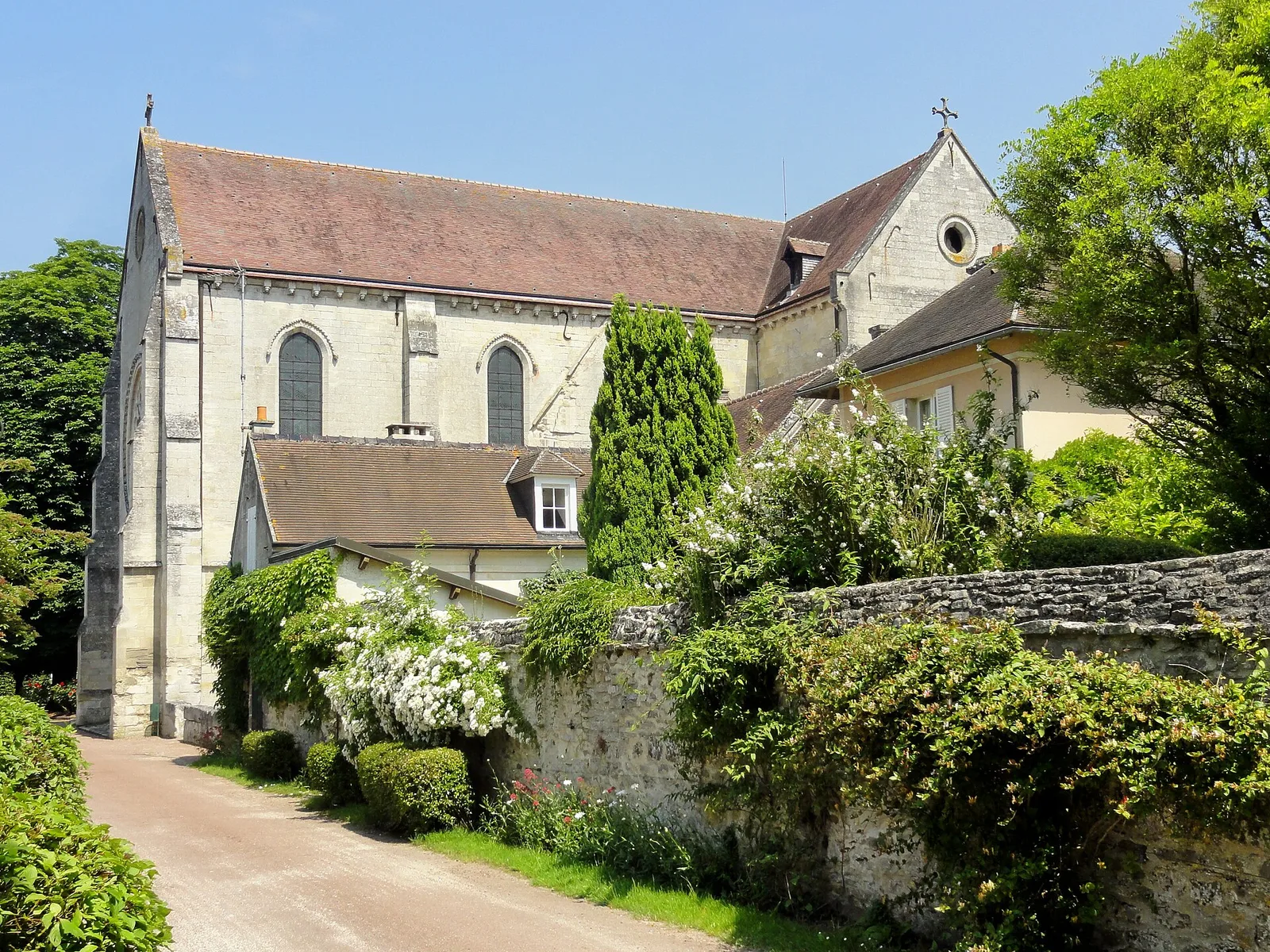 abbaye de Saint-Jean-aux-Bois