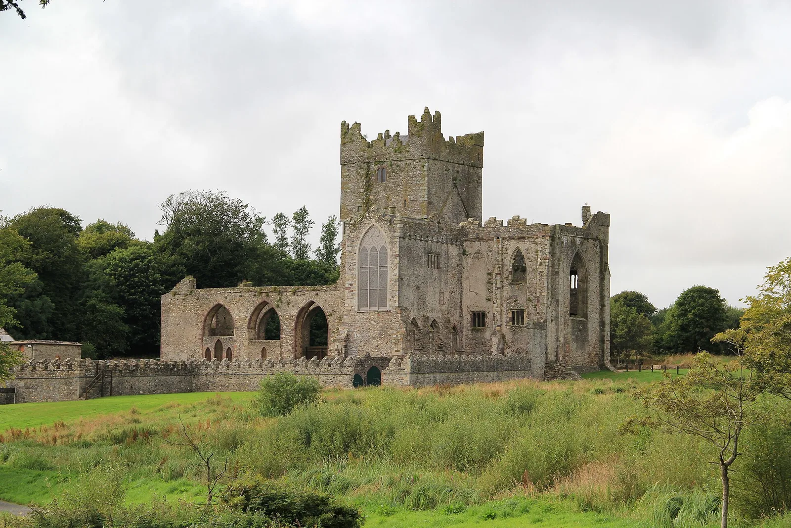 abbaye de Tinternparva