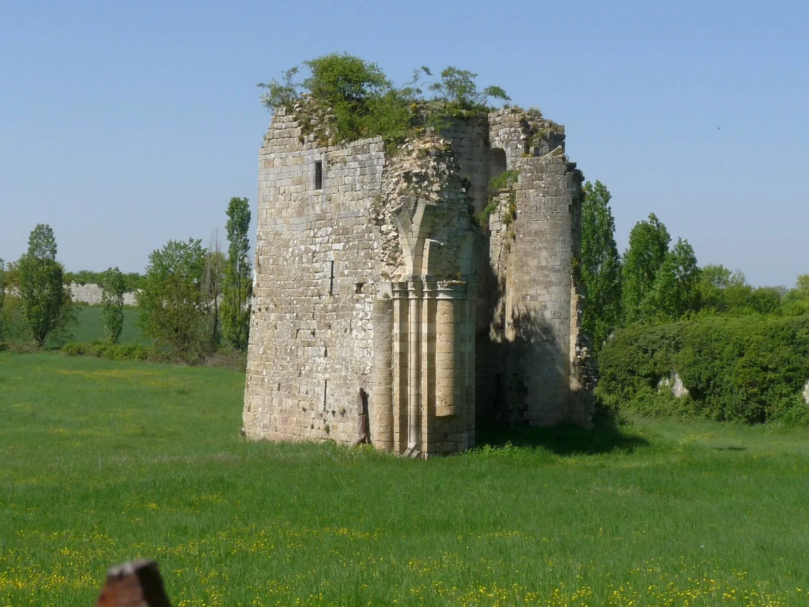 abbaye des Dames de Tusson