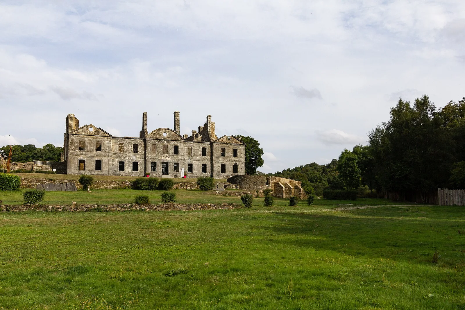 abbaye Notre-Dame de Bon-Repos