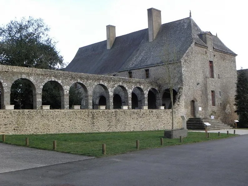abbaye Notre-Dame du Tronchet