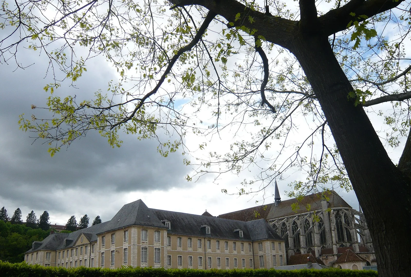 abbaye Saint-Père-en-Vallée