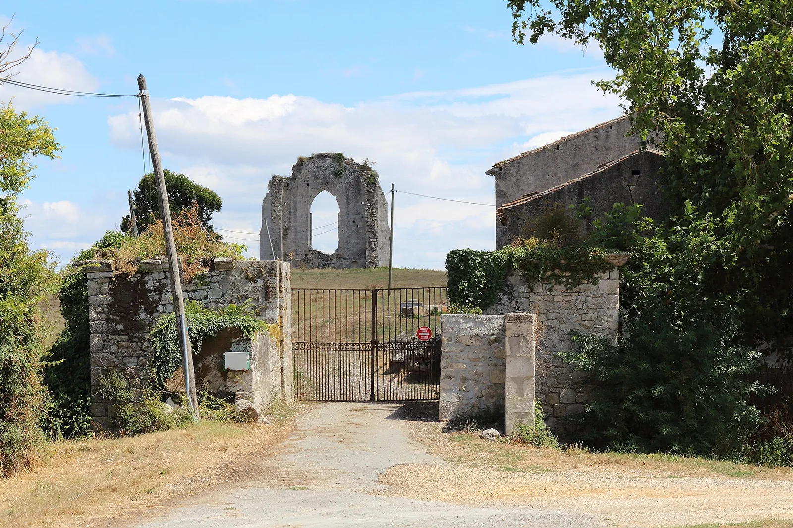 abbaye Saint-Pierre de L'Isle