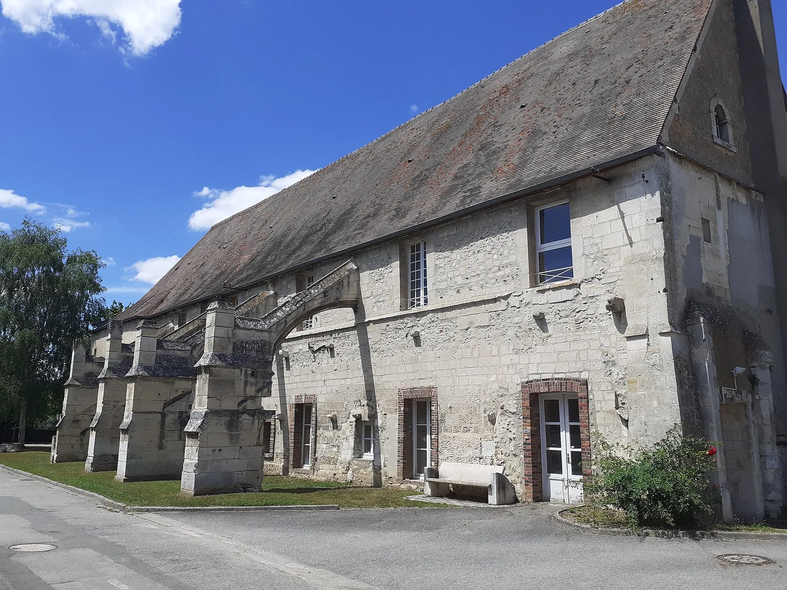 abbaye Saint-Pierre et Saint-Paul de Châtillon-lès-Conches