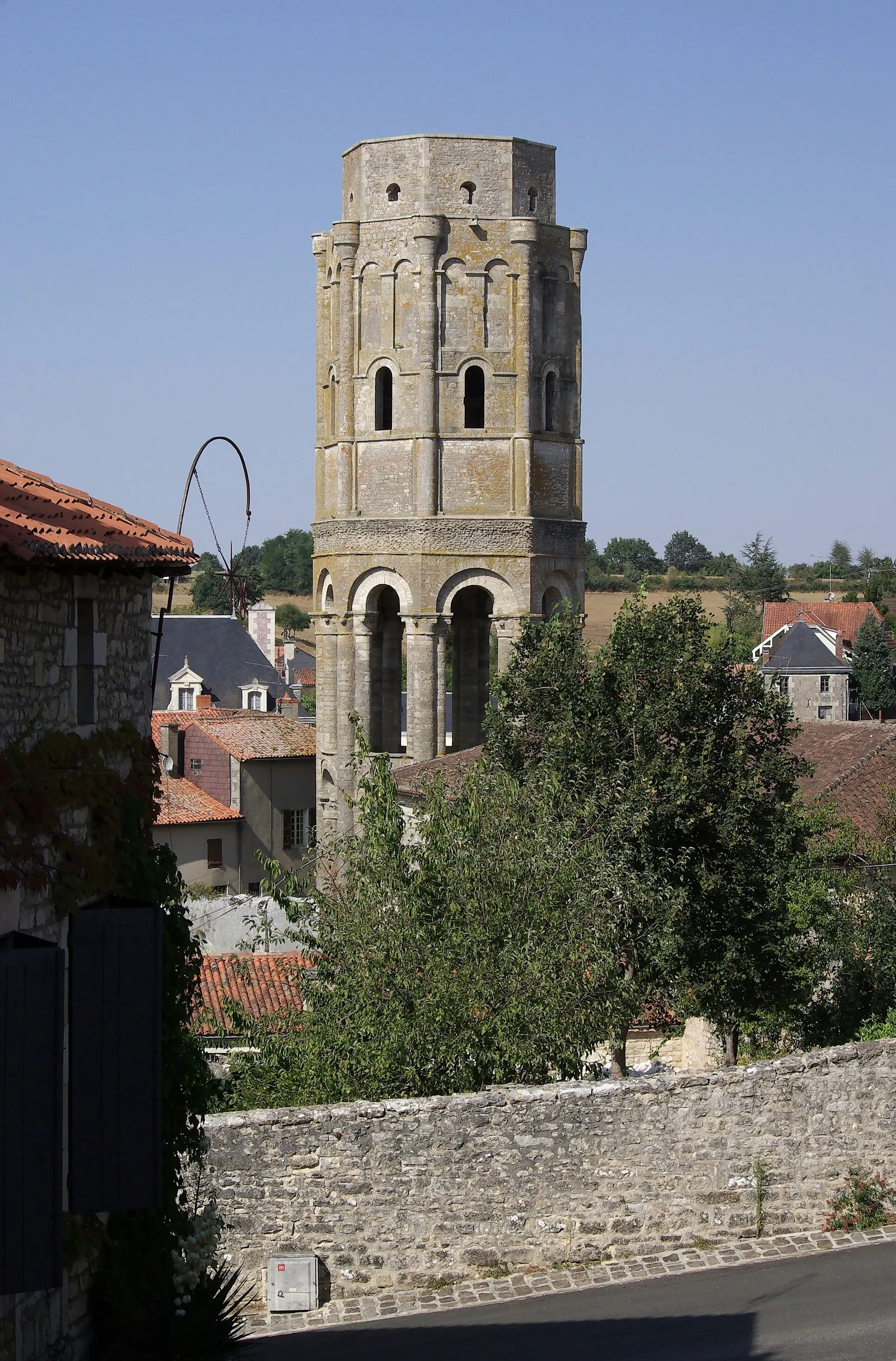 abbaye Saint-Sauveur de Charroux