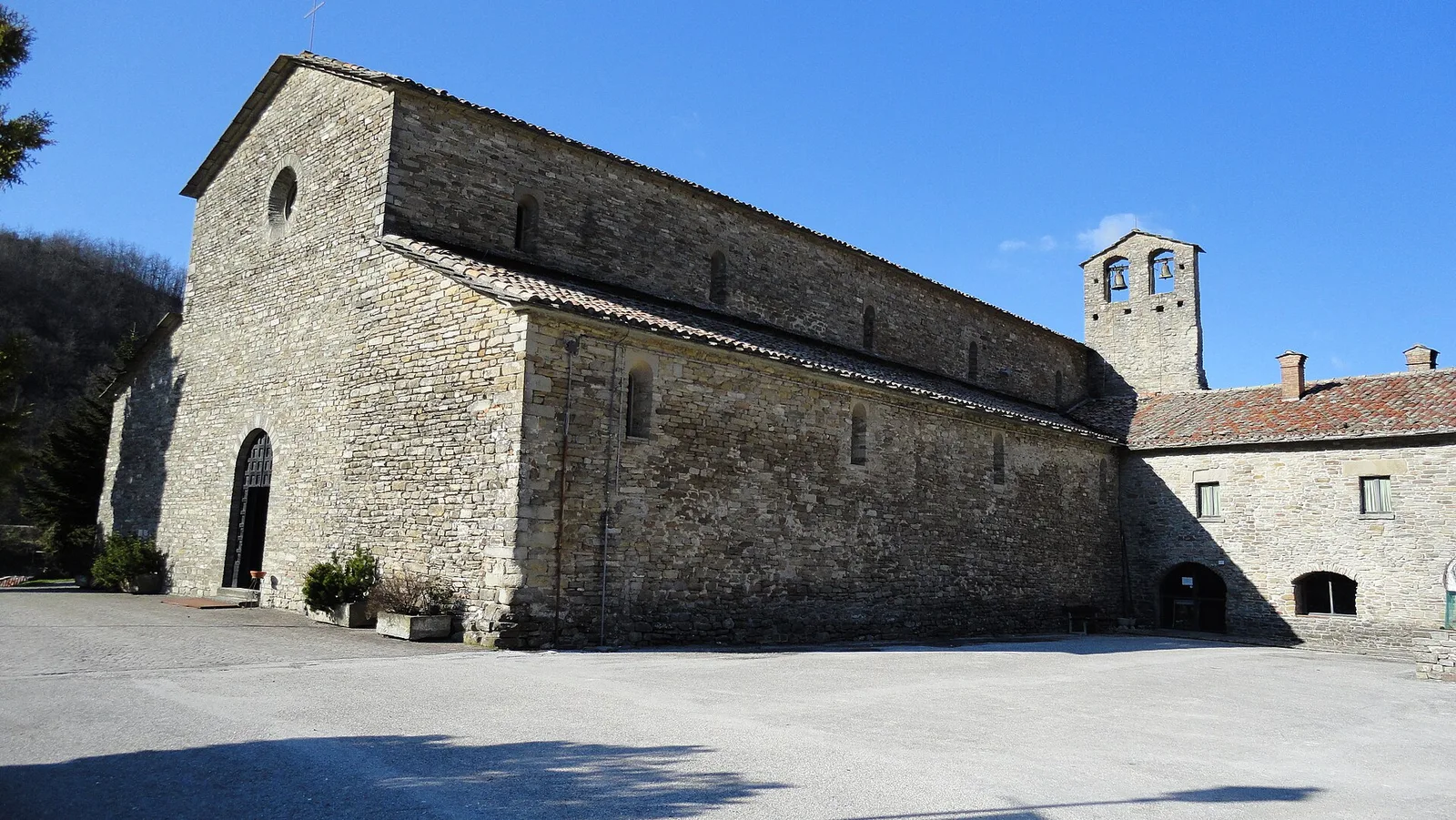 Abbazia di San Michele di Lamoli