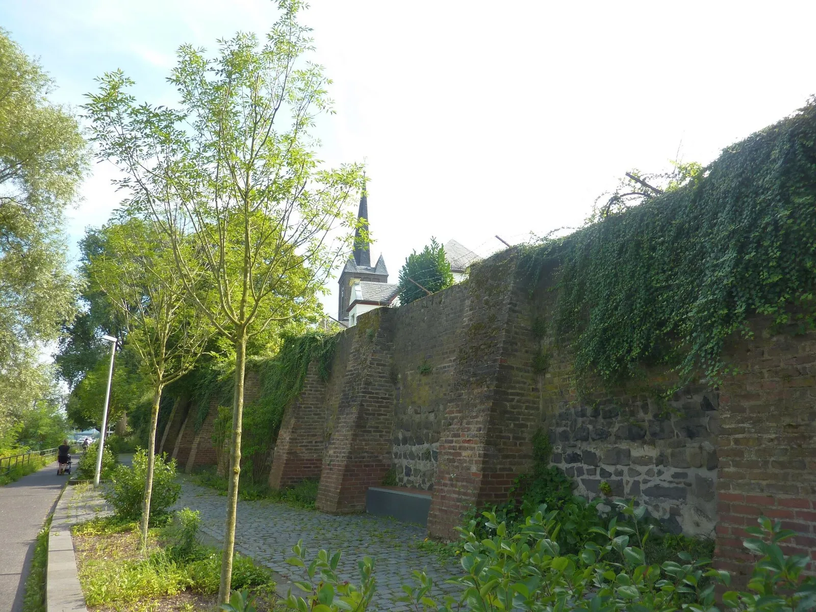 Alte Klostermauer