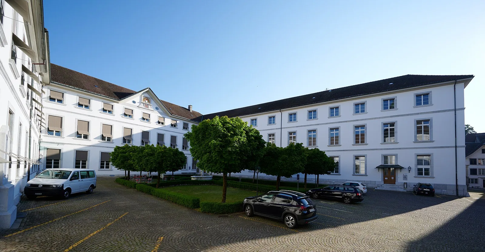 ambassadors courtyard
