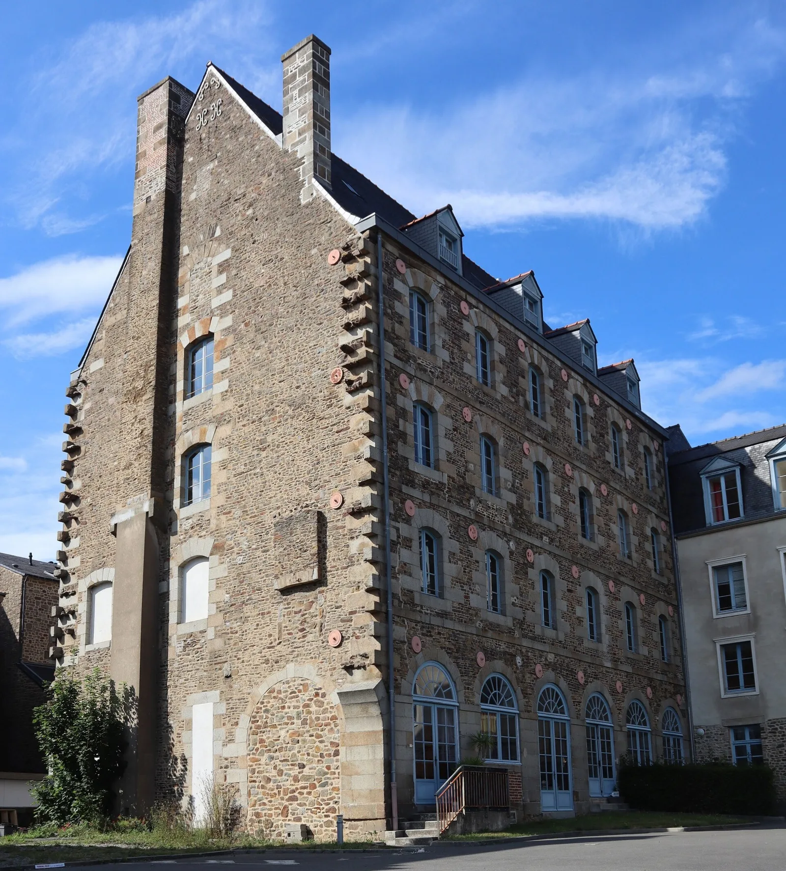 ancien couvent des Augustines de Fougères