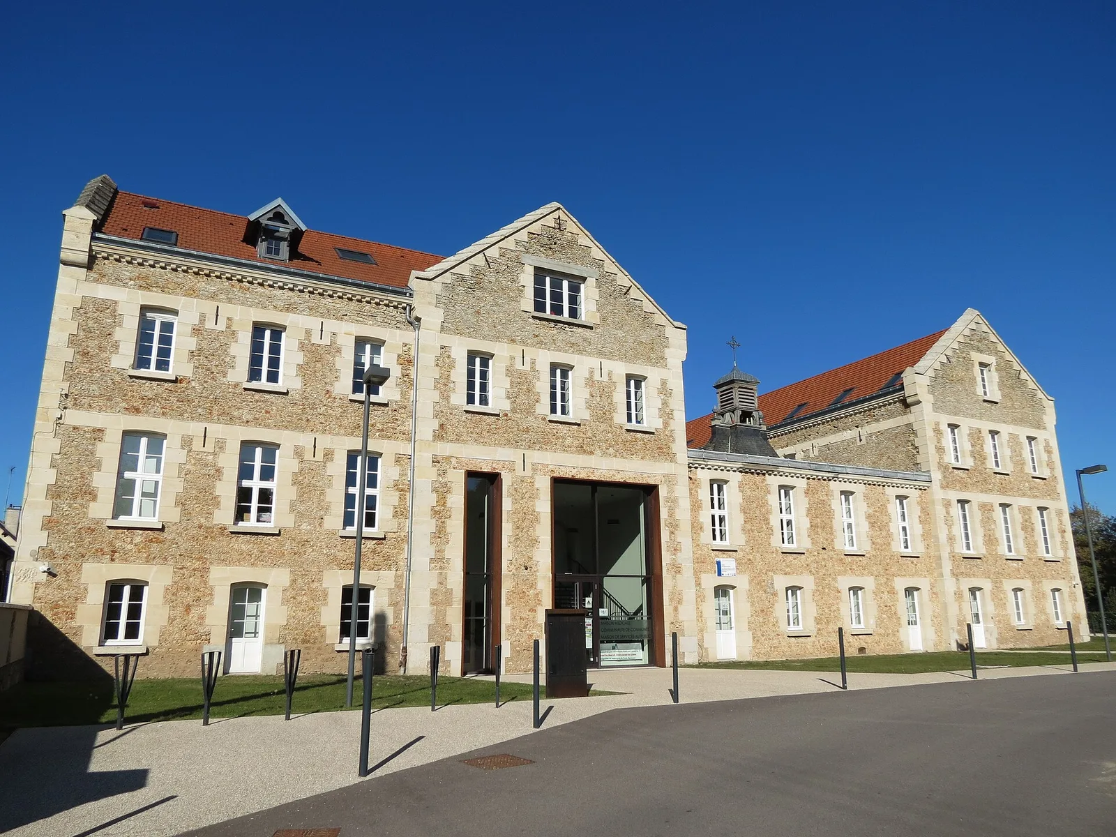ancien couvent des Dominicaines d'Étrépagny