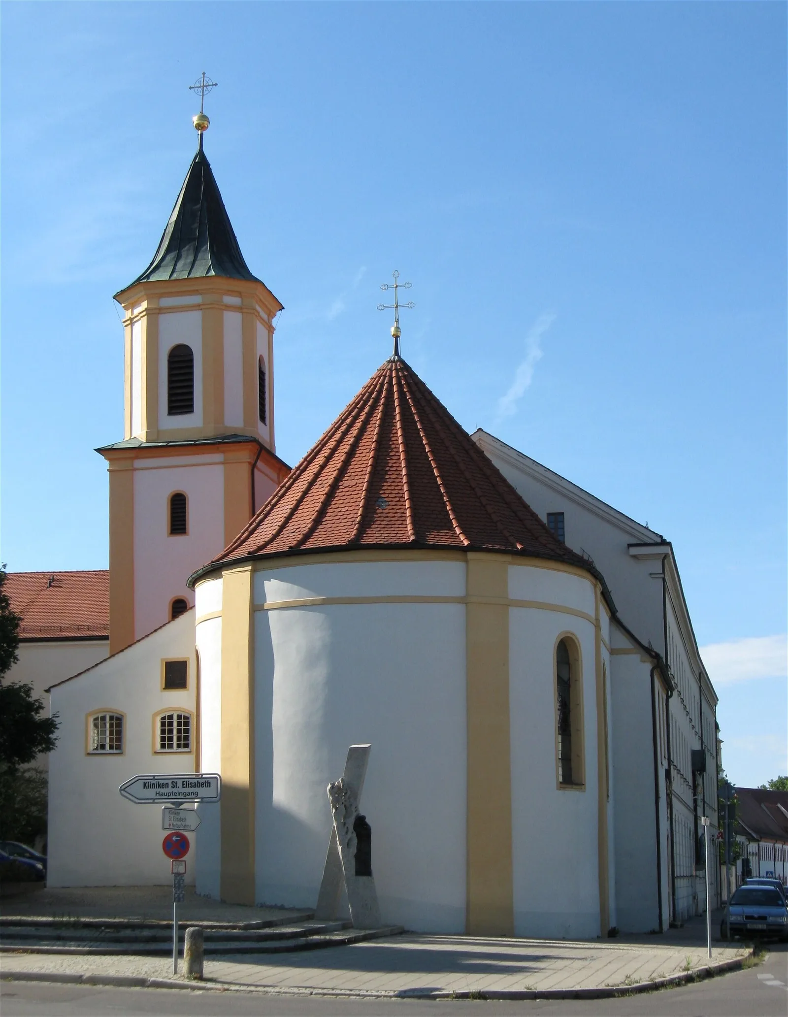 Bahnhofstraße B 107