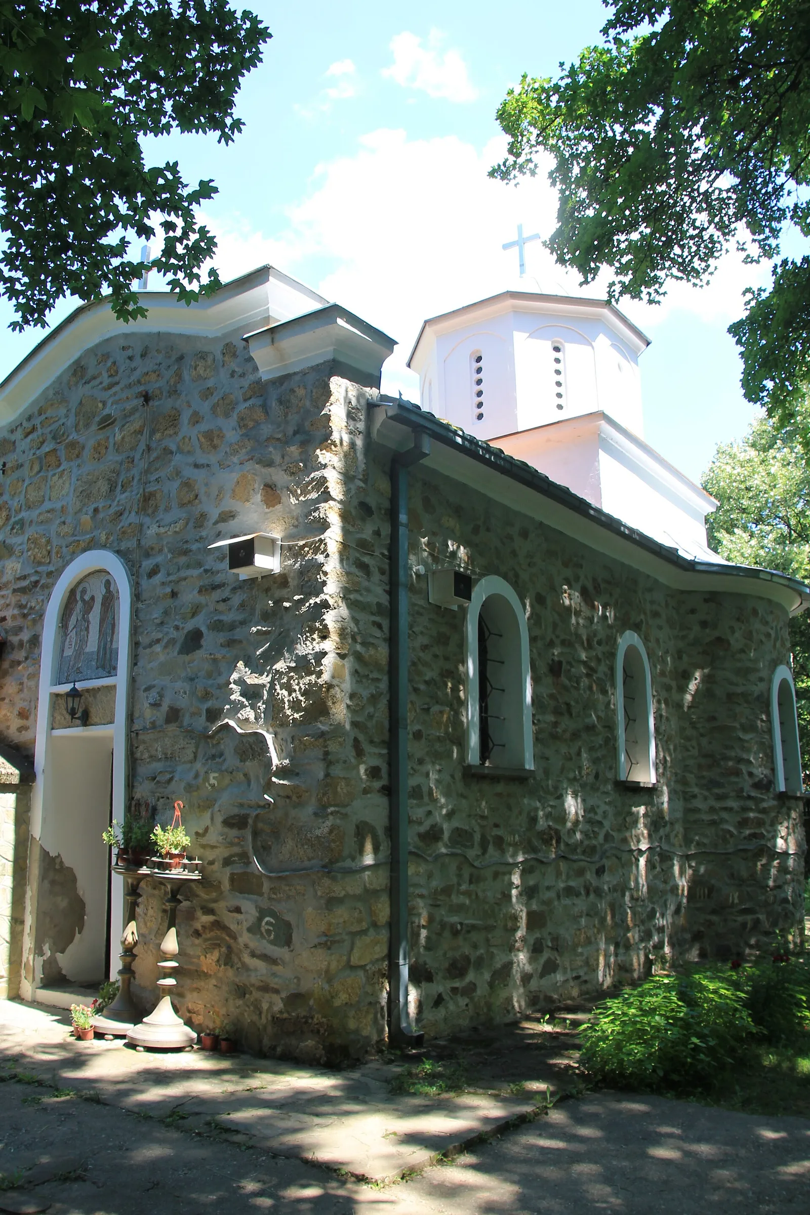 Bradača Monastery