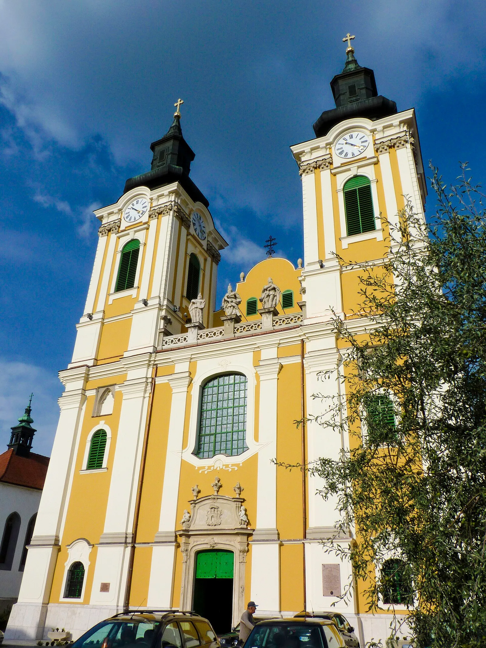 cathĂ©drale Saint-Ătienne de SzĂ©kesfehĂ©rvĂĄr