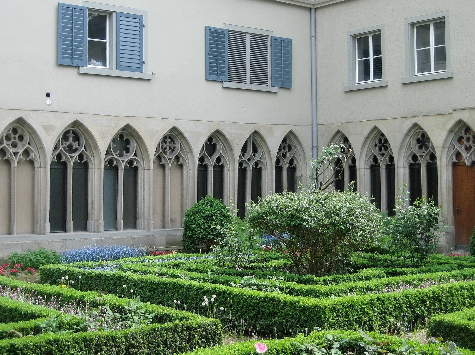 cloister of the former BarfĂĽsser monastery