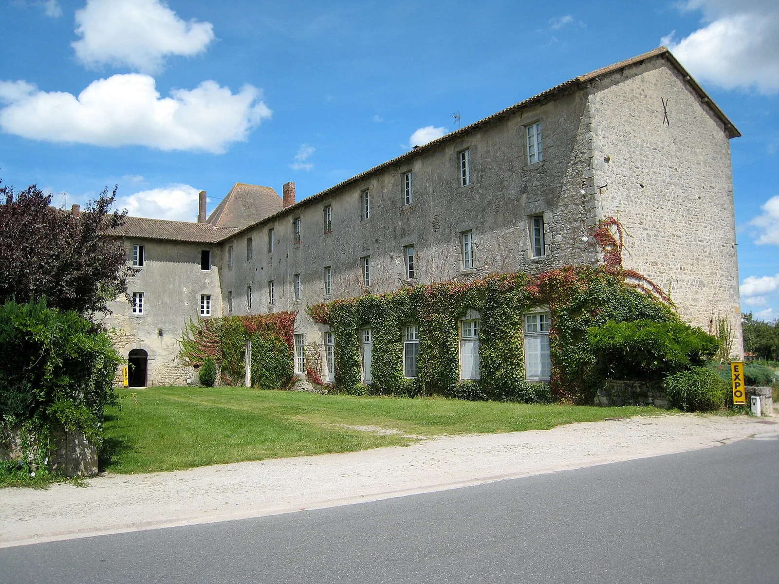 couvent des Carmes de Mortemart