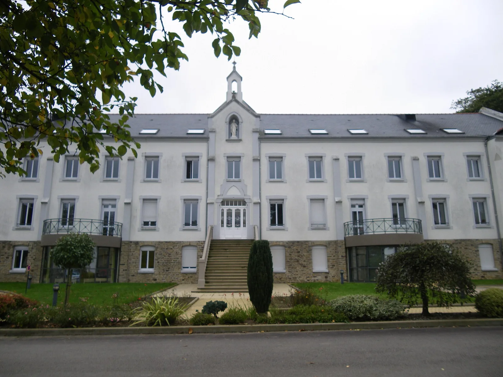 couvent des Filles de Jésus de Plumelin