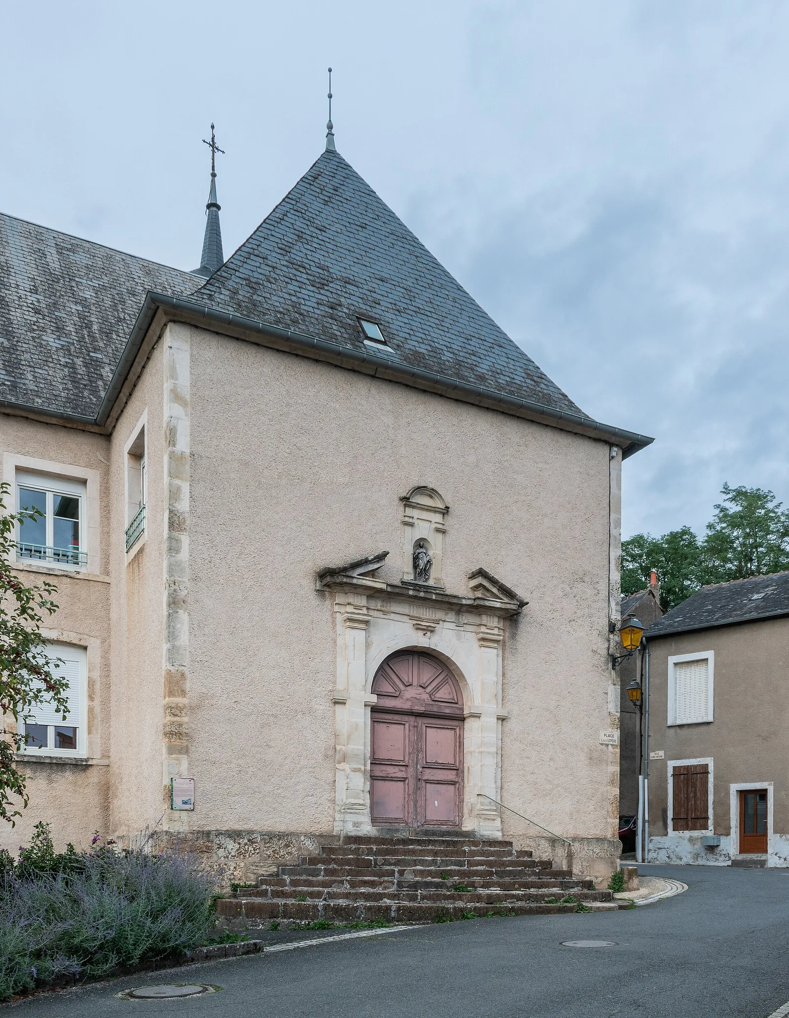 couvent des Ursulines de Moulins-Engilbert
