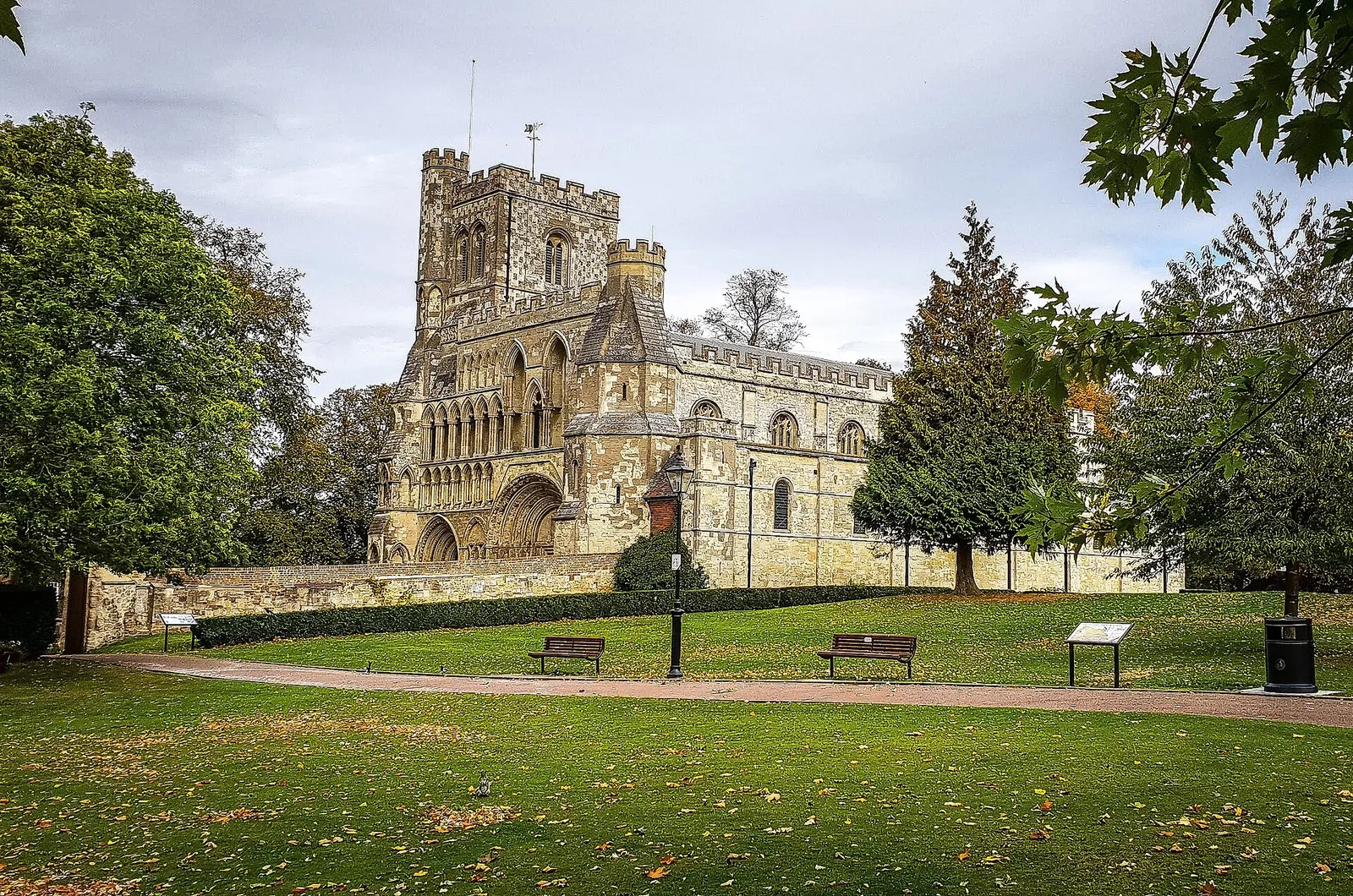 Dunstable Priory