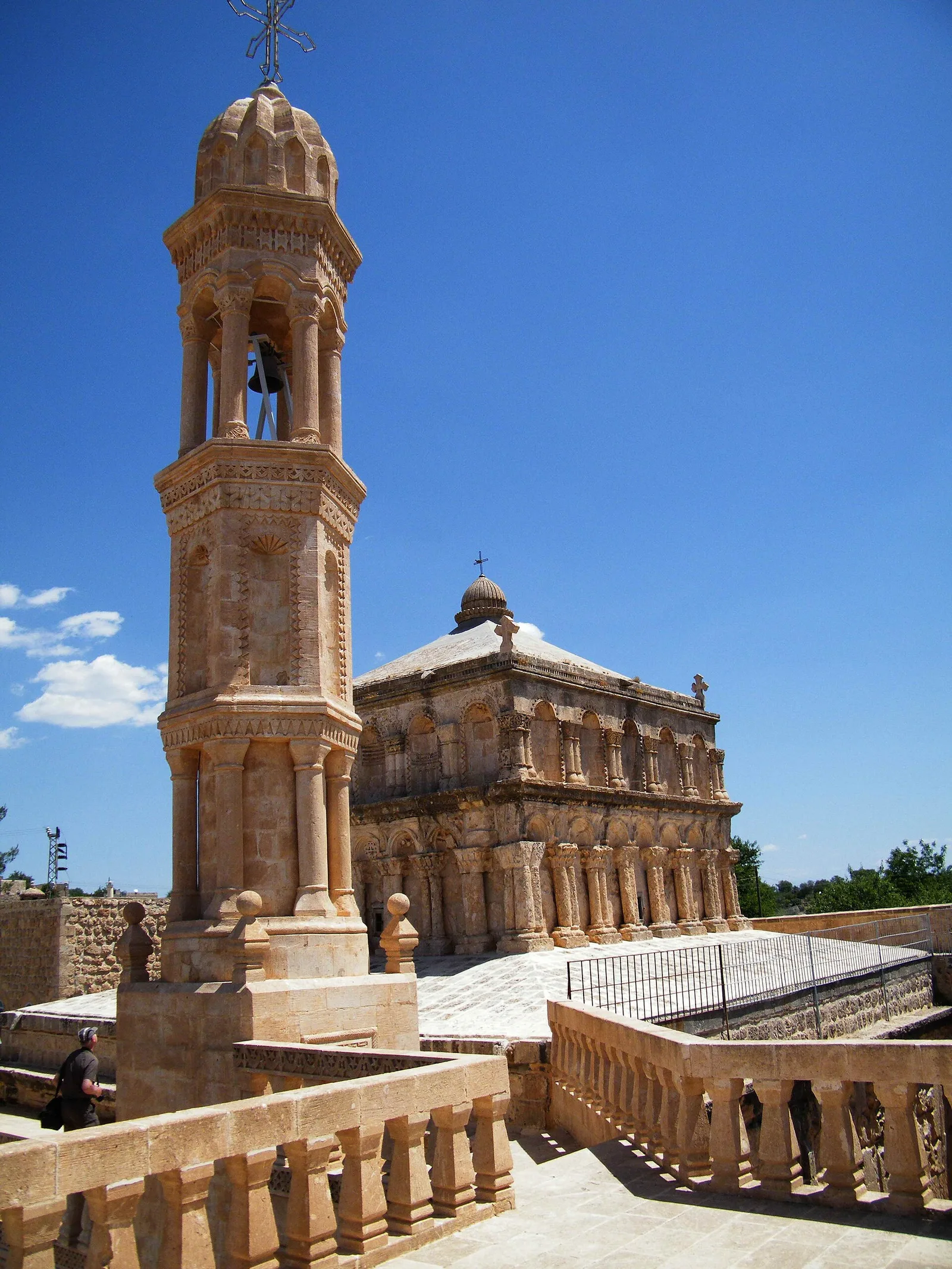 église de la Vierge Marie de Hah