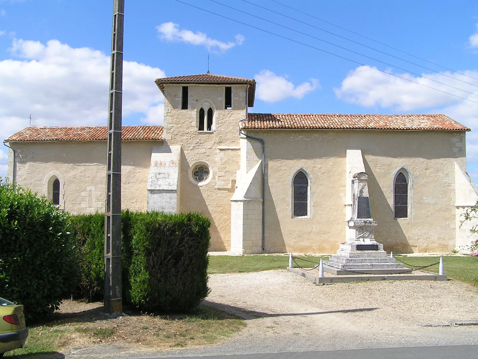 église-prieuré Saint-Saturnin de Lamérac