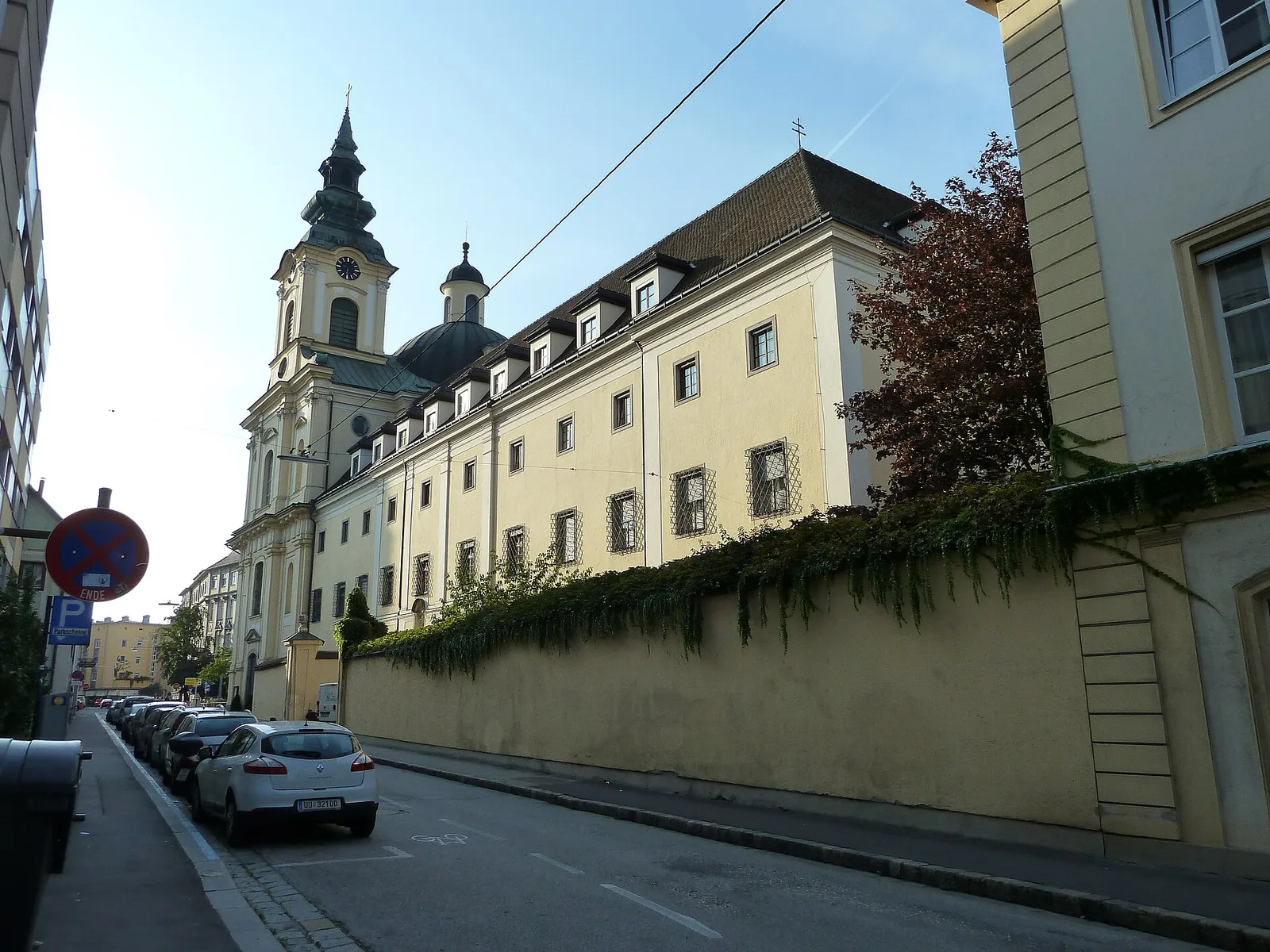 Elisabethinenkirche und -kloster