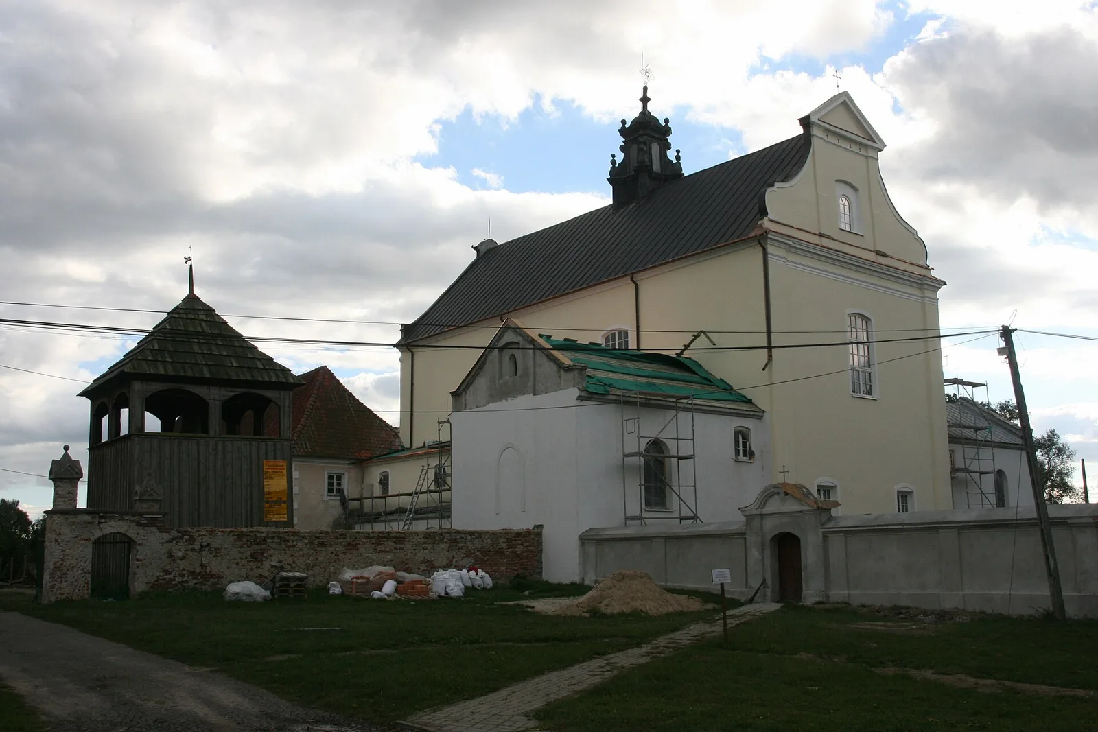Former Bernardine monastery in Ratowo