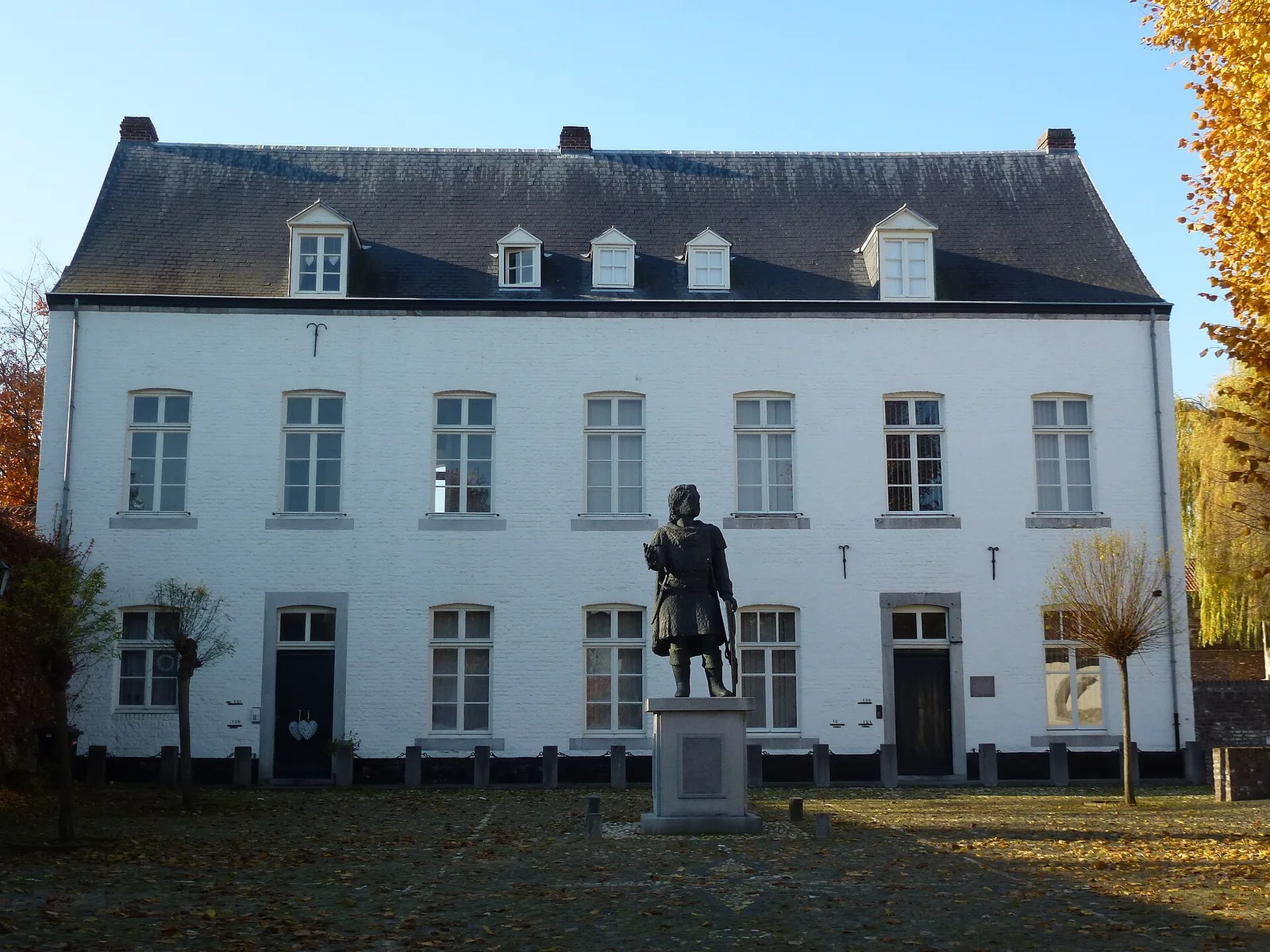 Hofstraat 12, Thorn