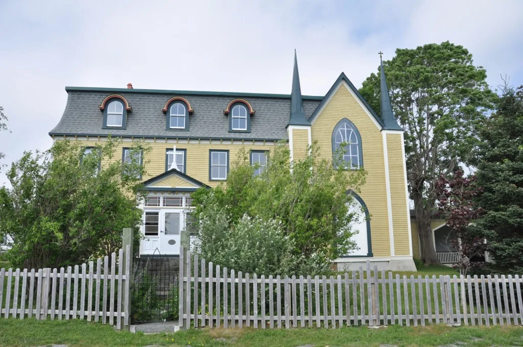 Holy Trinity Convent and Chapel