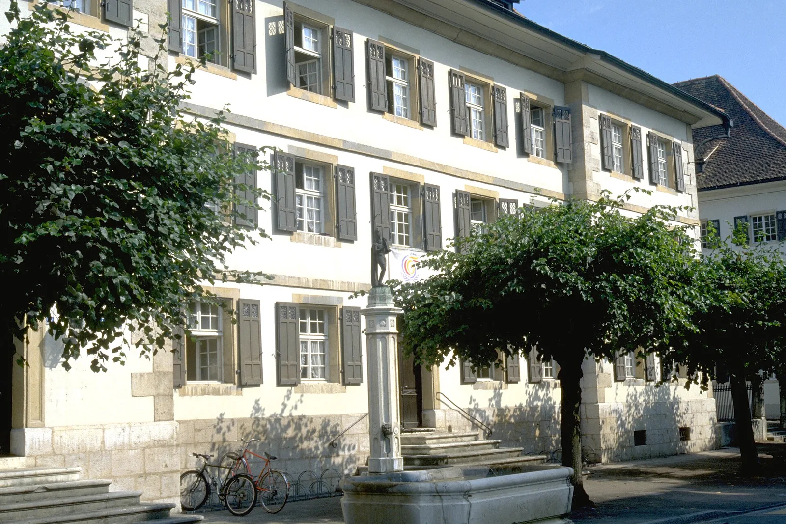 Hospice des vieillards (1699) (Ancien couvent des Ursulines)