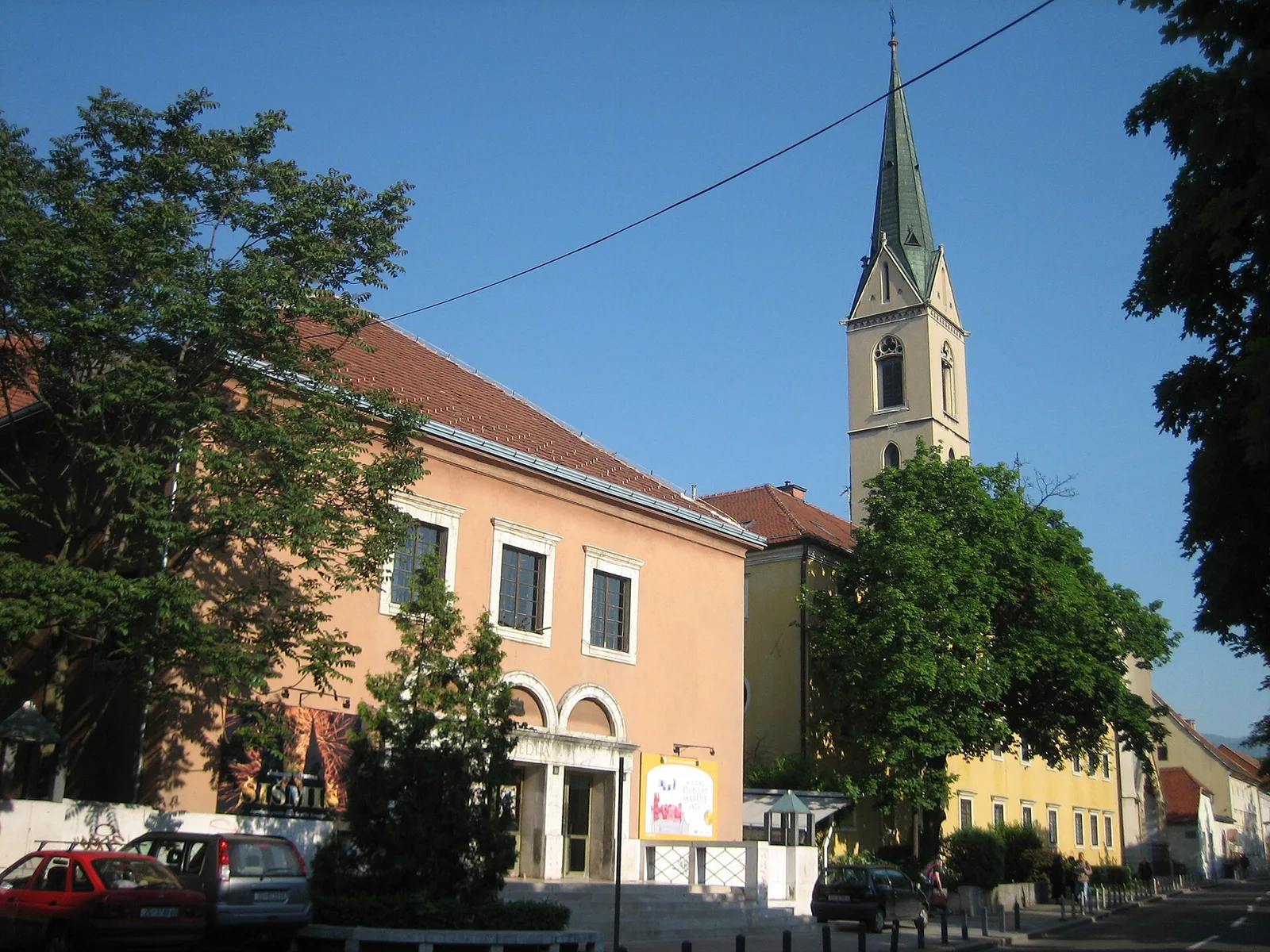 Kaptol Street, 9