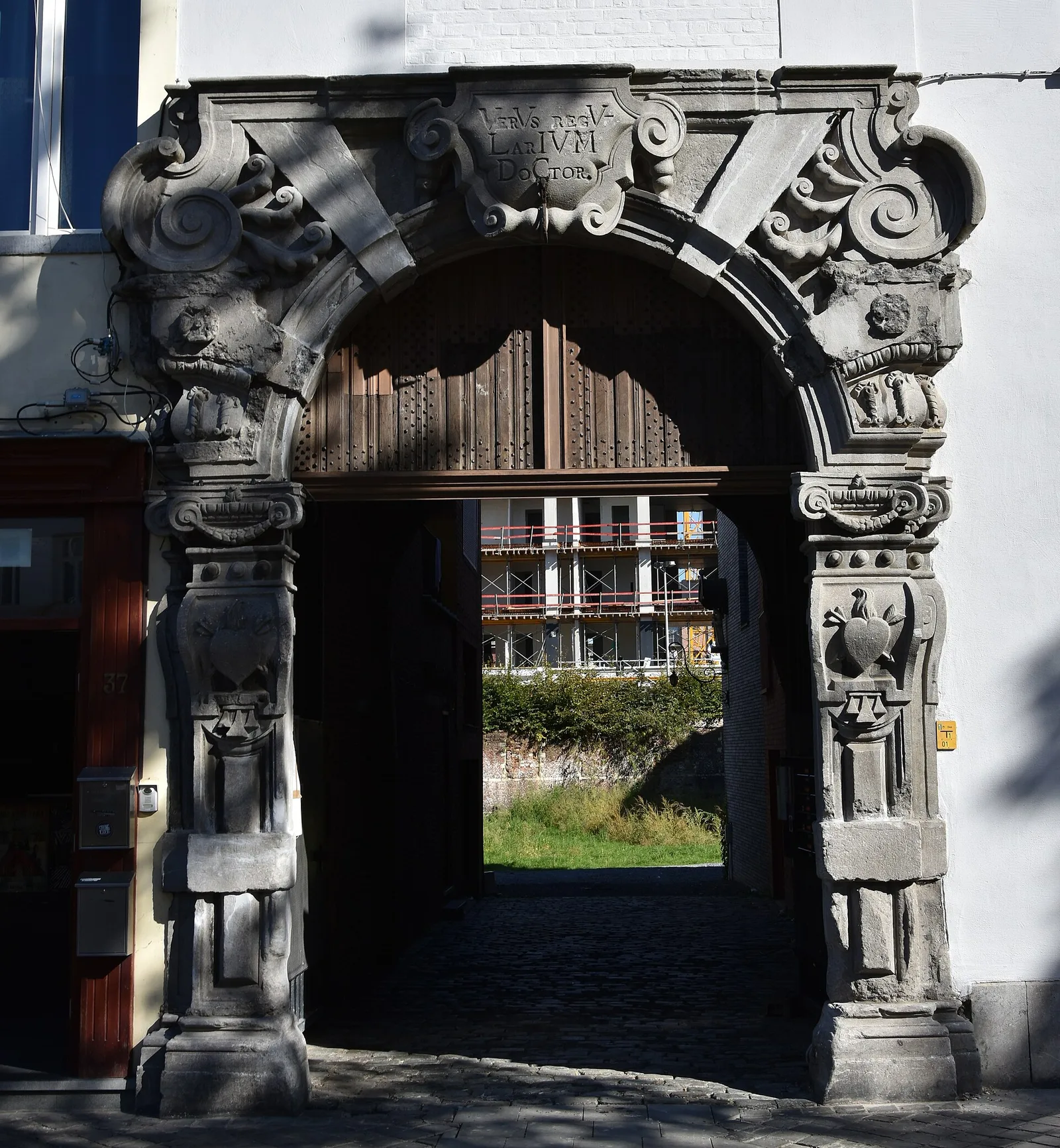 Klooster van de Falcontinnen (Mariendal) te Antwerpen
