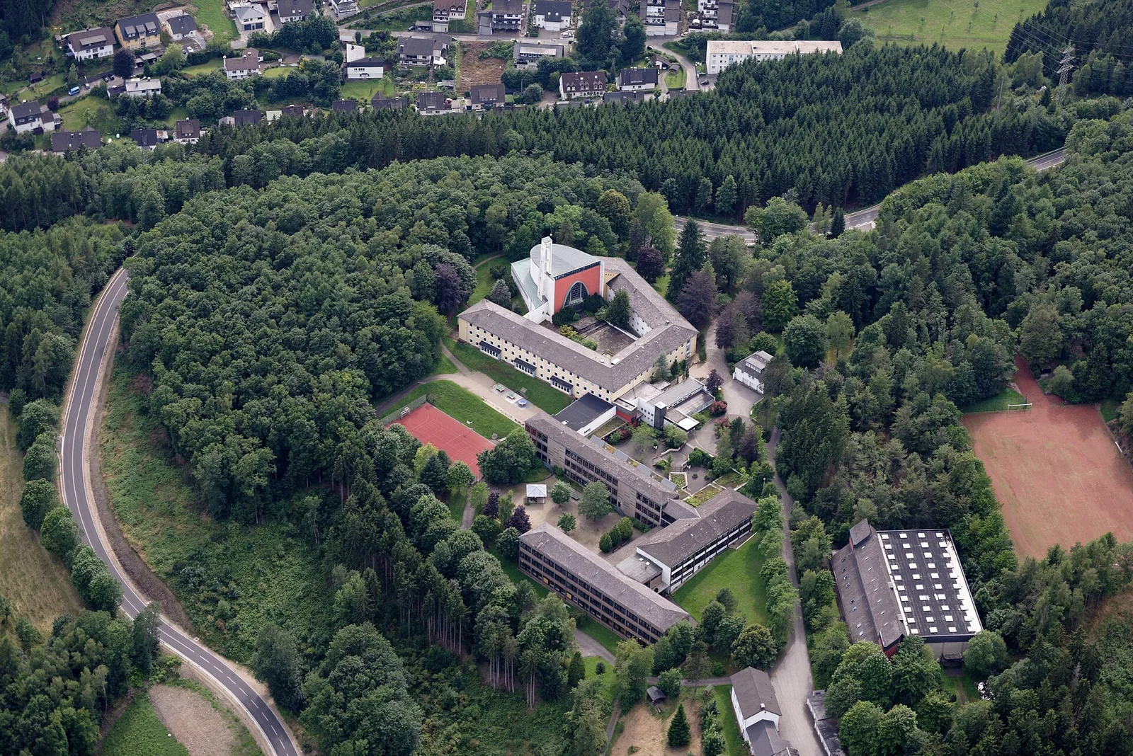 Kloster und Gymnasium Maria Königin