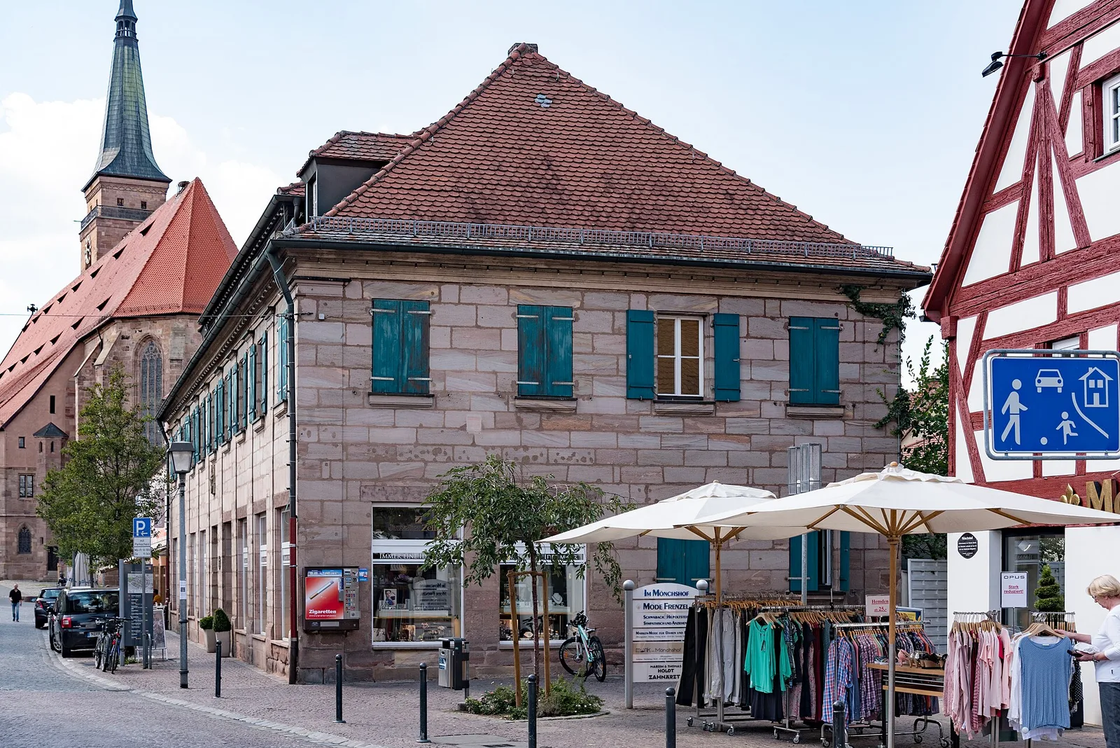 Ludwigstraße 1, 3