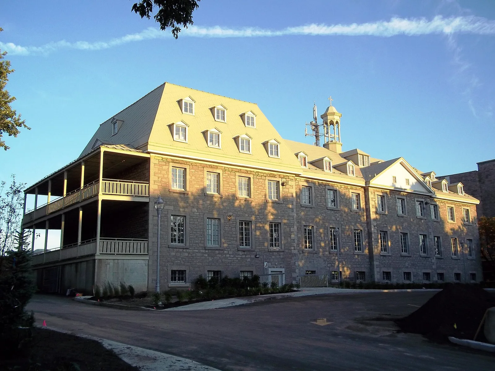 maison Saint-Joseph-du-Sault-au-Récollet