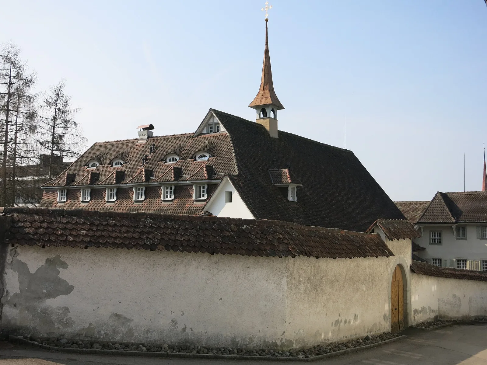 Maria Opferung convent with servants' quarter