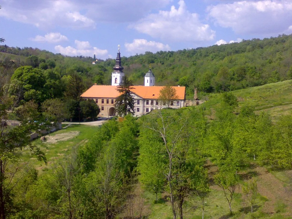 monastère de Kuveždin