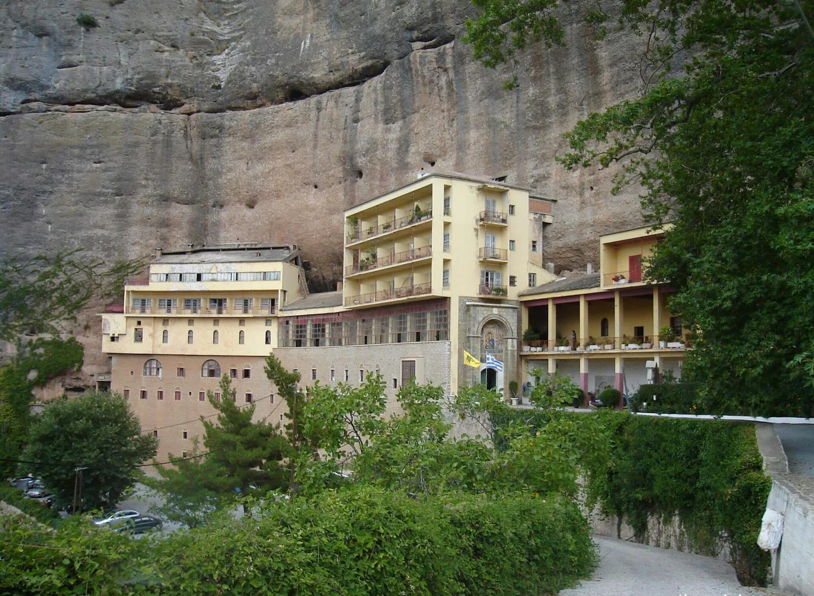 monastère de MĂ©ga SpĂlaion