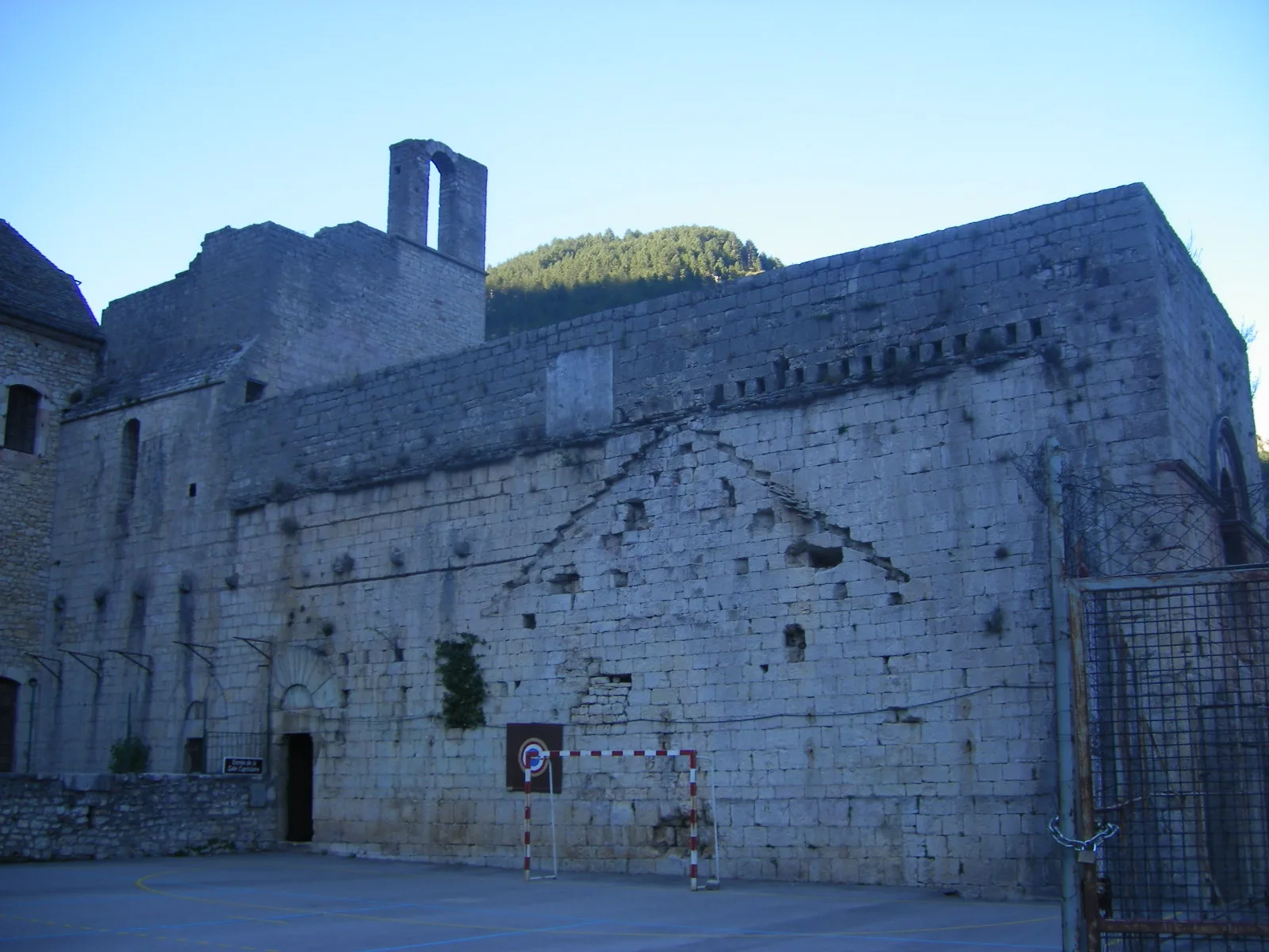 monastère de Sainte-Enimie