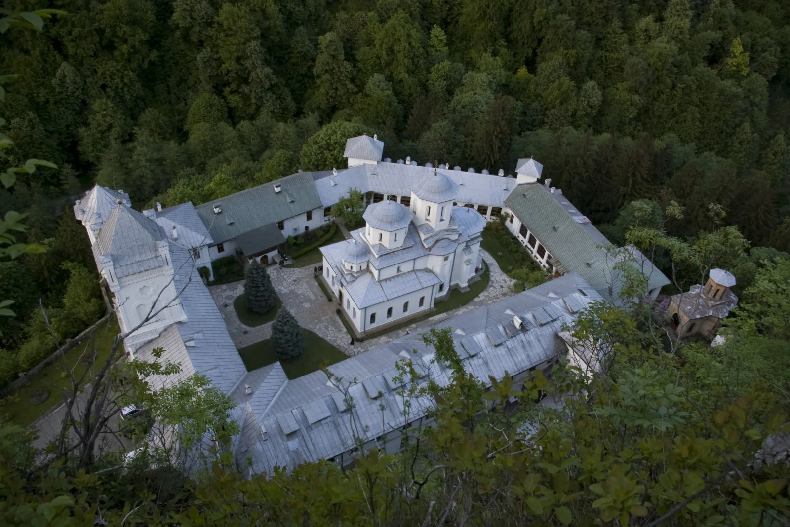 monastère de Tismana