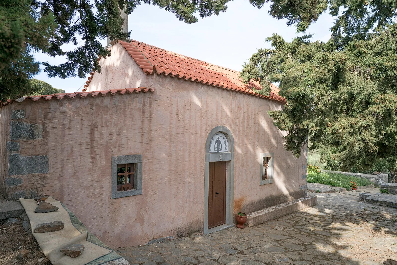 Monastery of Agios Antonios, Syrmeso