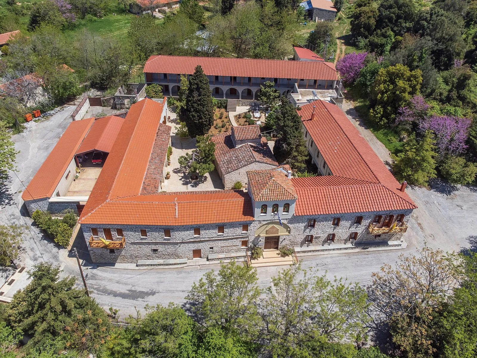 Moni Agiou Charalambous Lefkon Evvoias