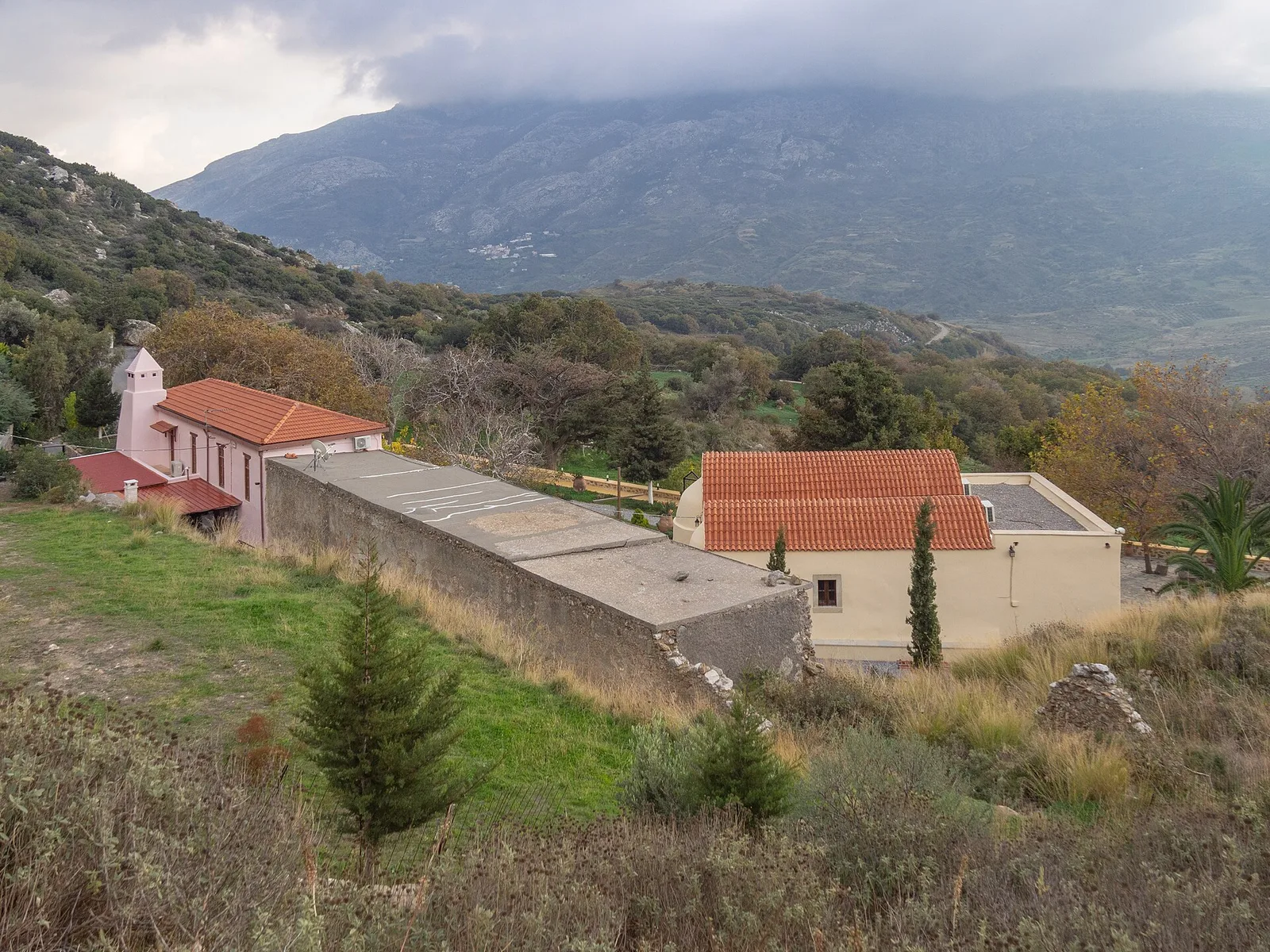 Moni Agiou Pnevmatos Kissou