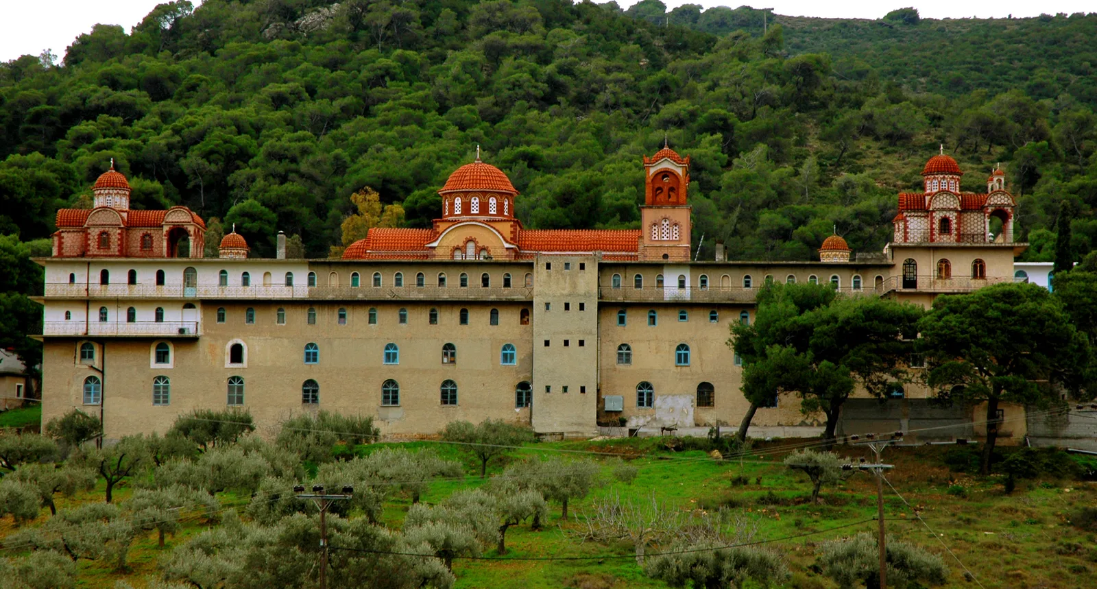 Moni Metamorphosi, Saronika