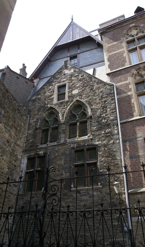 Noviciaatsgebouw Zusters Onder de Bogen