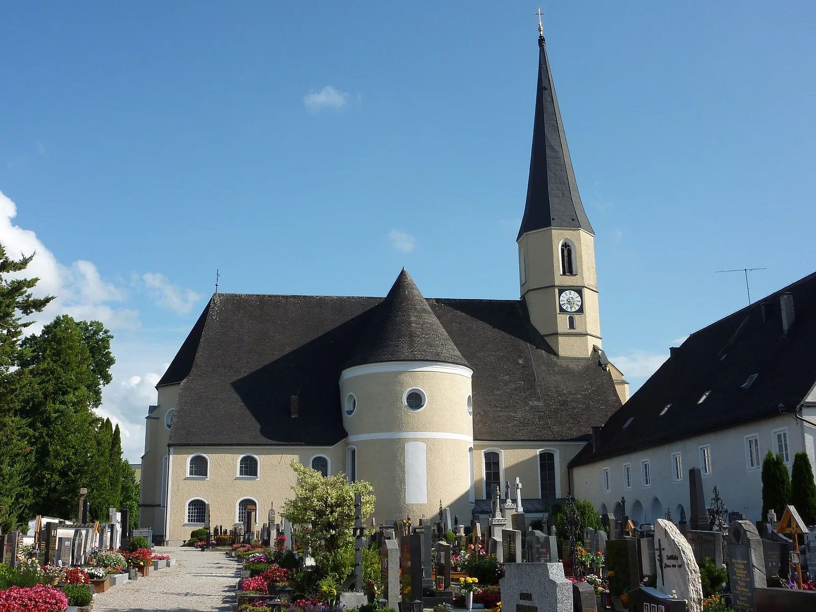 Pfarrhof Mattighofen