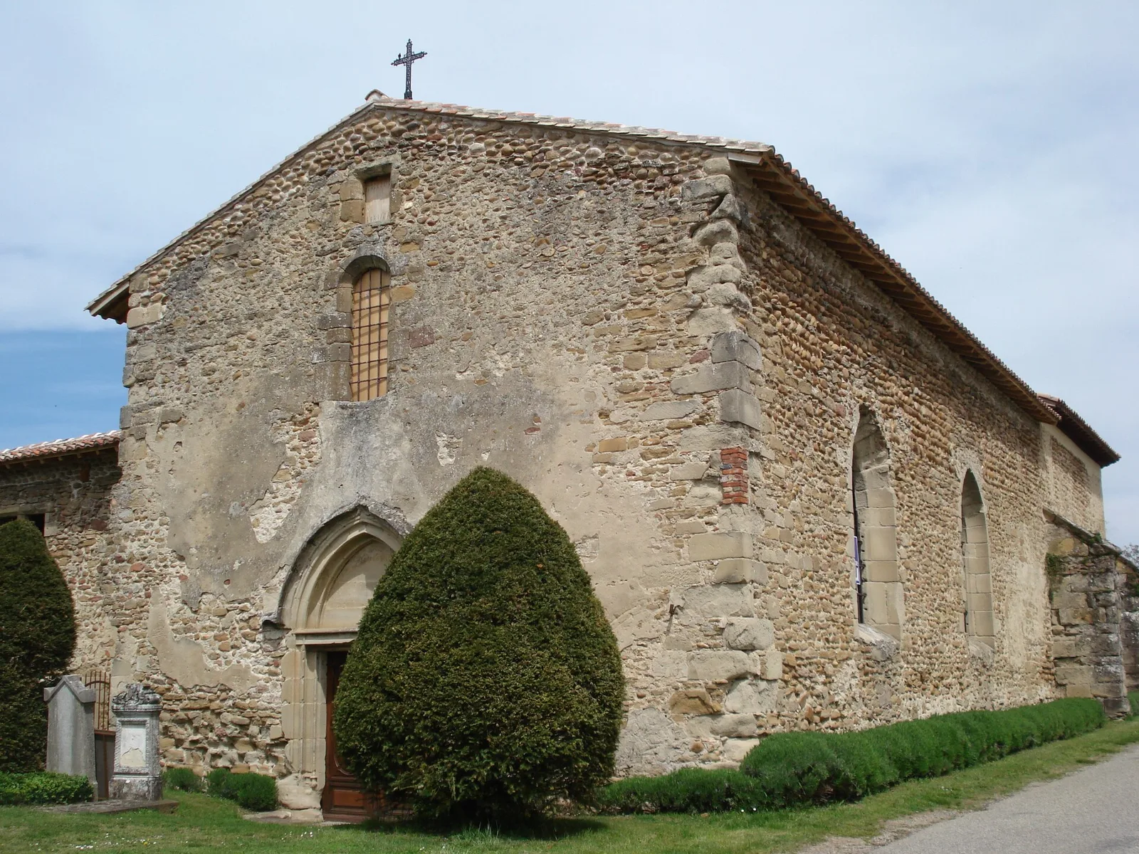 prieuré de Charrière de Châteauneuf-de-Galaure